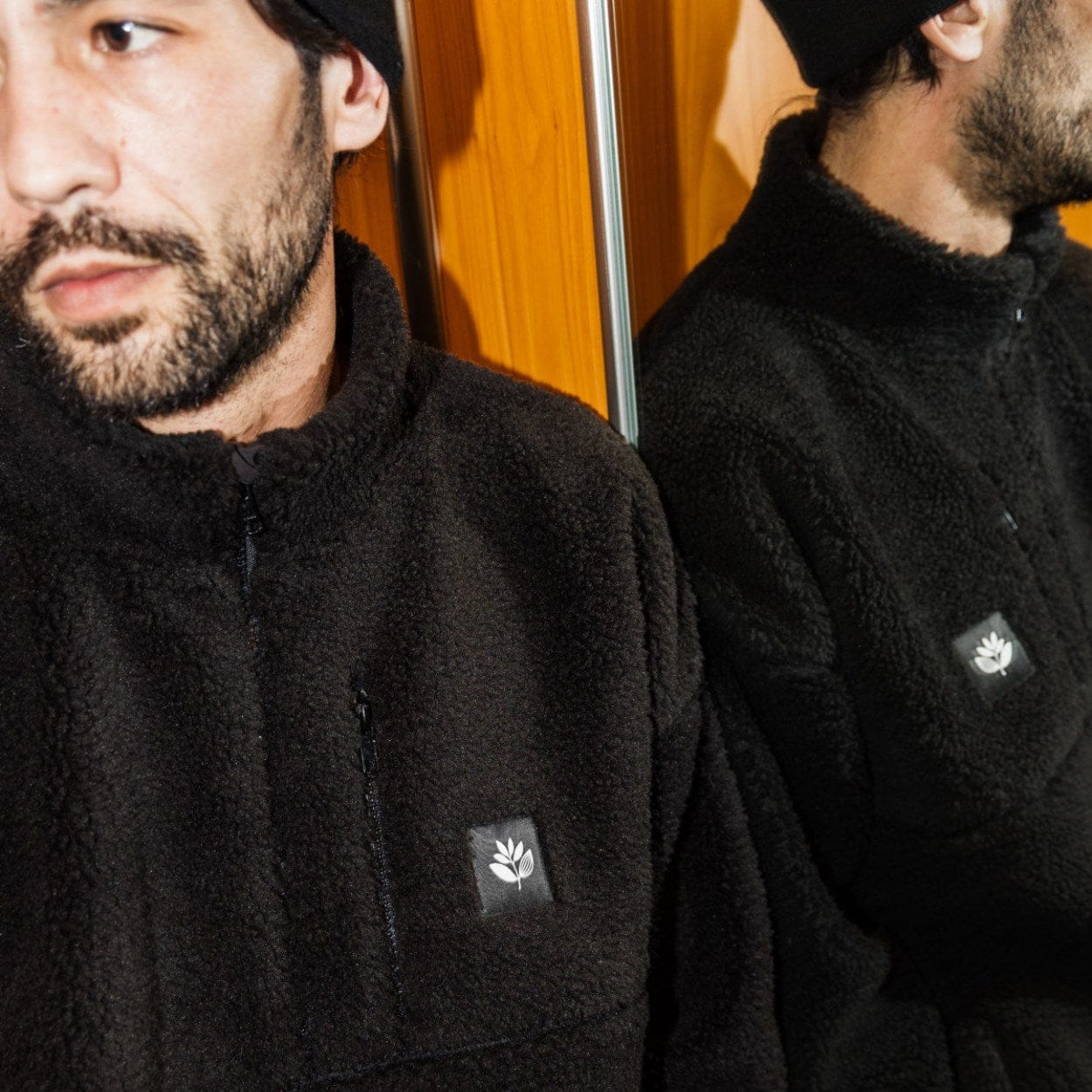 Magenta Skateboards Meru Highneck Sherpa | Black - Image 5