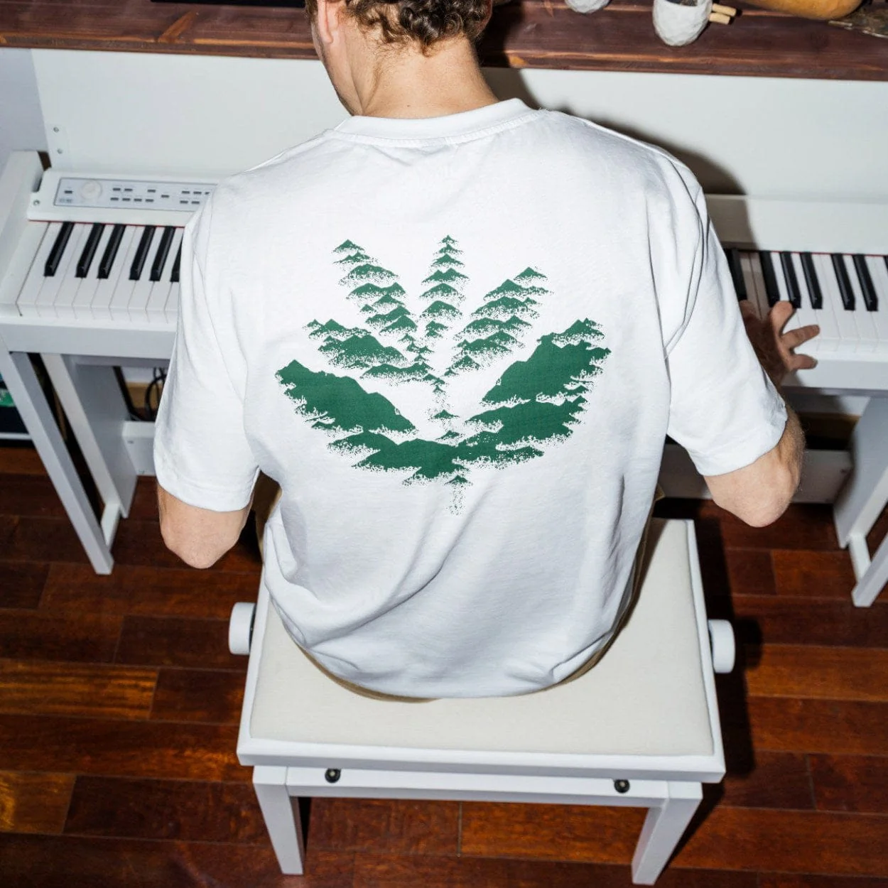 Magenta Skateboards Mountains T-Shirt | White - Image 3